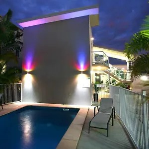 Pacific Coast *** Gold Coast