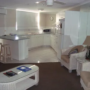 Grosvenor Beachfront Surfers Paradise *** Gold Coast